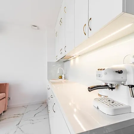 Z Widokiem Na Mazury Jezioro Czos Sauna Jacuzzi מלון דירות 4*