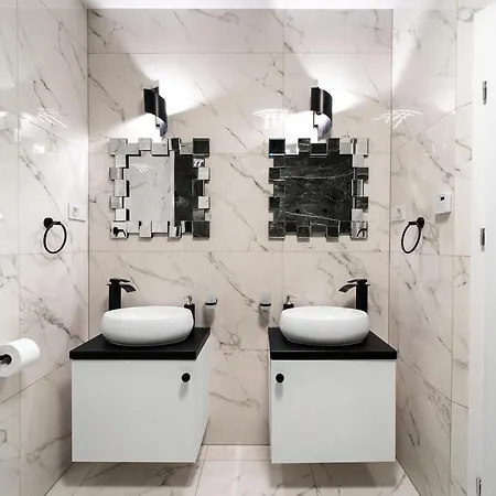 Z Widokiem Na Mazury Jezioro Czos Sauna Jacuzzi מלון דירות מארנגובו