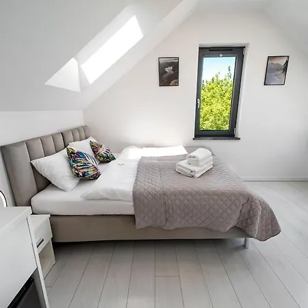 Z Widokiem Na Mazury Jezioro Czos Sauna Jacuzzi מלון דירות